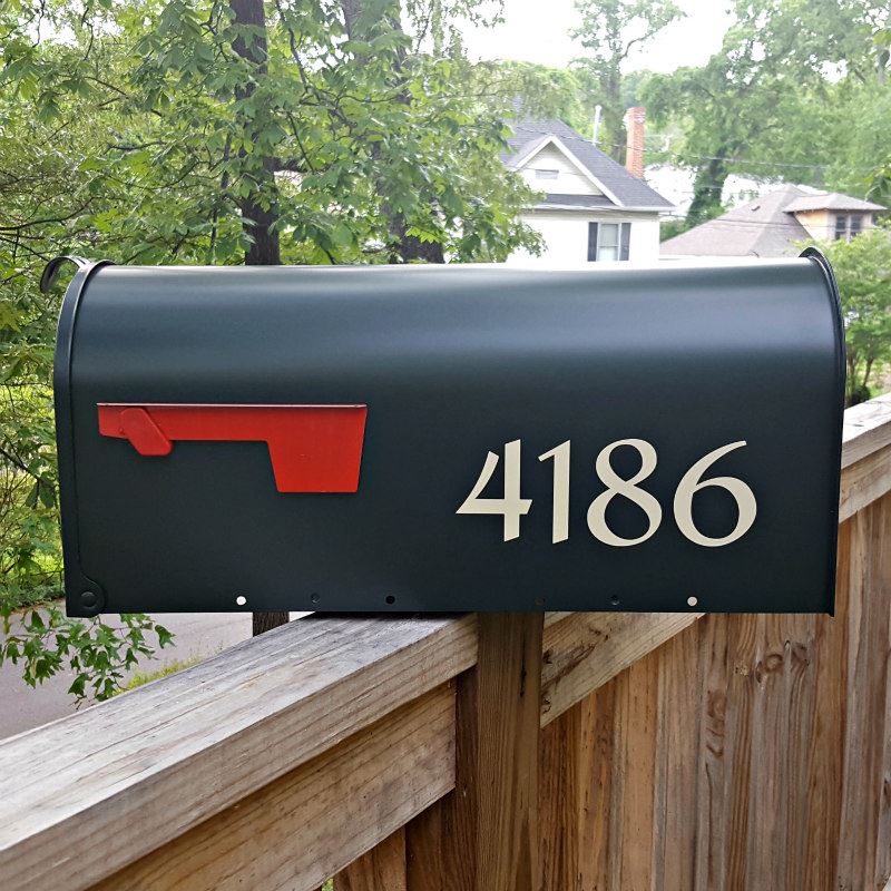 Beige-Traditional-Mailbox-Numbers